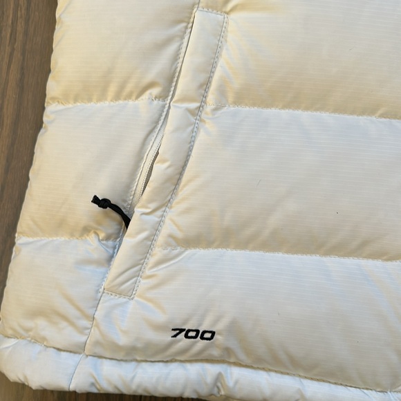 The North Face Nuptse 2 Down Vest - Picture 5 of 9